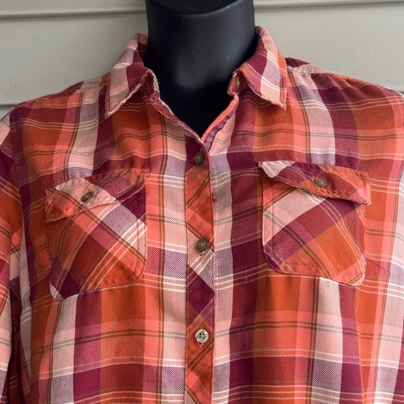 Marmot Vibrant Plaid Long Sleeve Shirt. Size XL - Picture 2 of 8